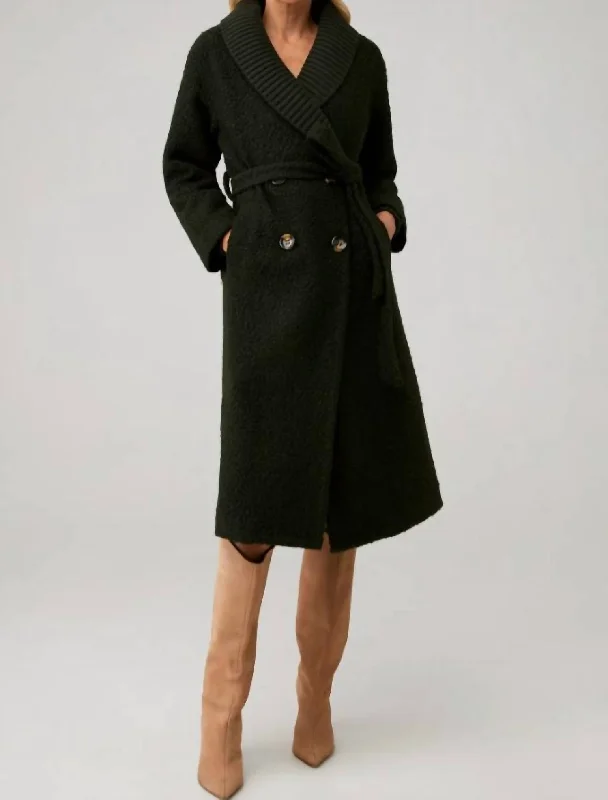 Laria Coat In Olive