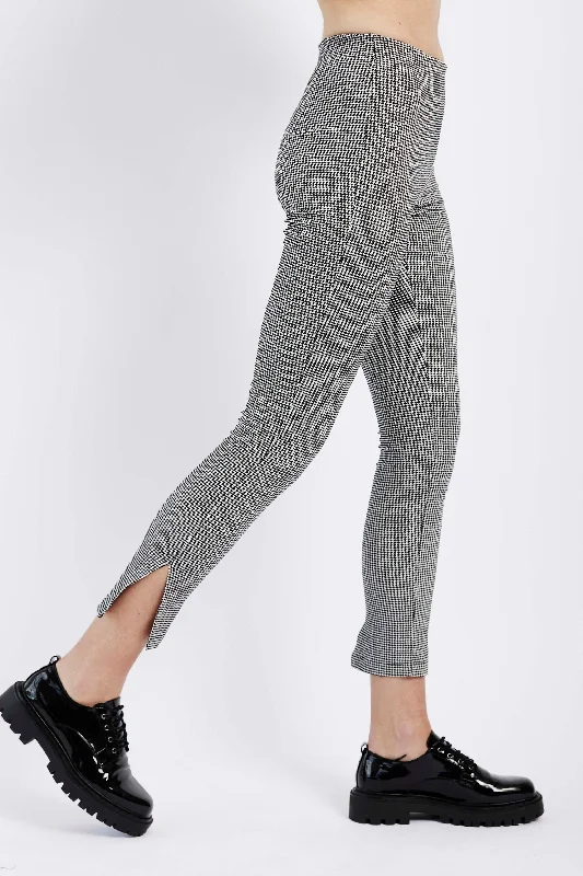 Knit Flare Leg Tregging in Houndstooth