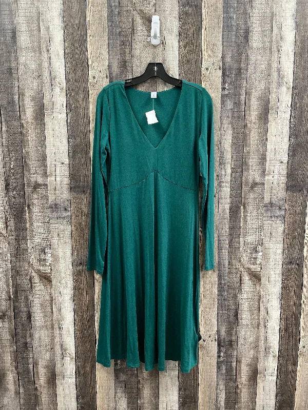 Dress Casual Midi By Old Navy In Green, Size: M